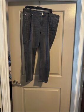 Liverpool Women's Dark Gray Skinny Jeans